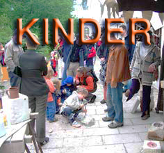 Navigieren Sie auf allen Seiten &uuml;ber die obenliegende Werkzeug/Stein- Leiste